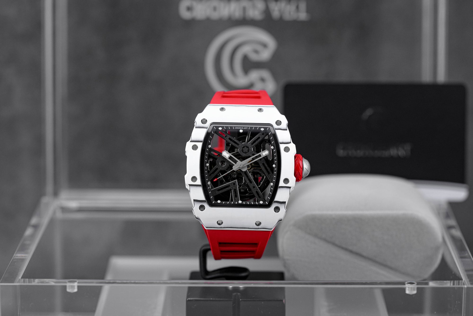 SILVERSTONE NTPT WHITE CARBON FIBER RED RUBBER